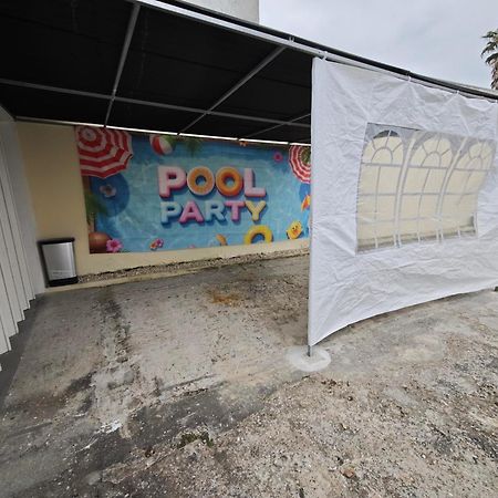 Garage4Me Pool Opcional Hotell Esmoriz Eksteriør bilde