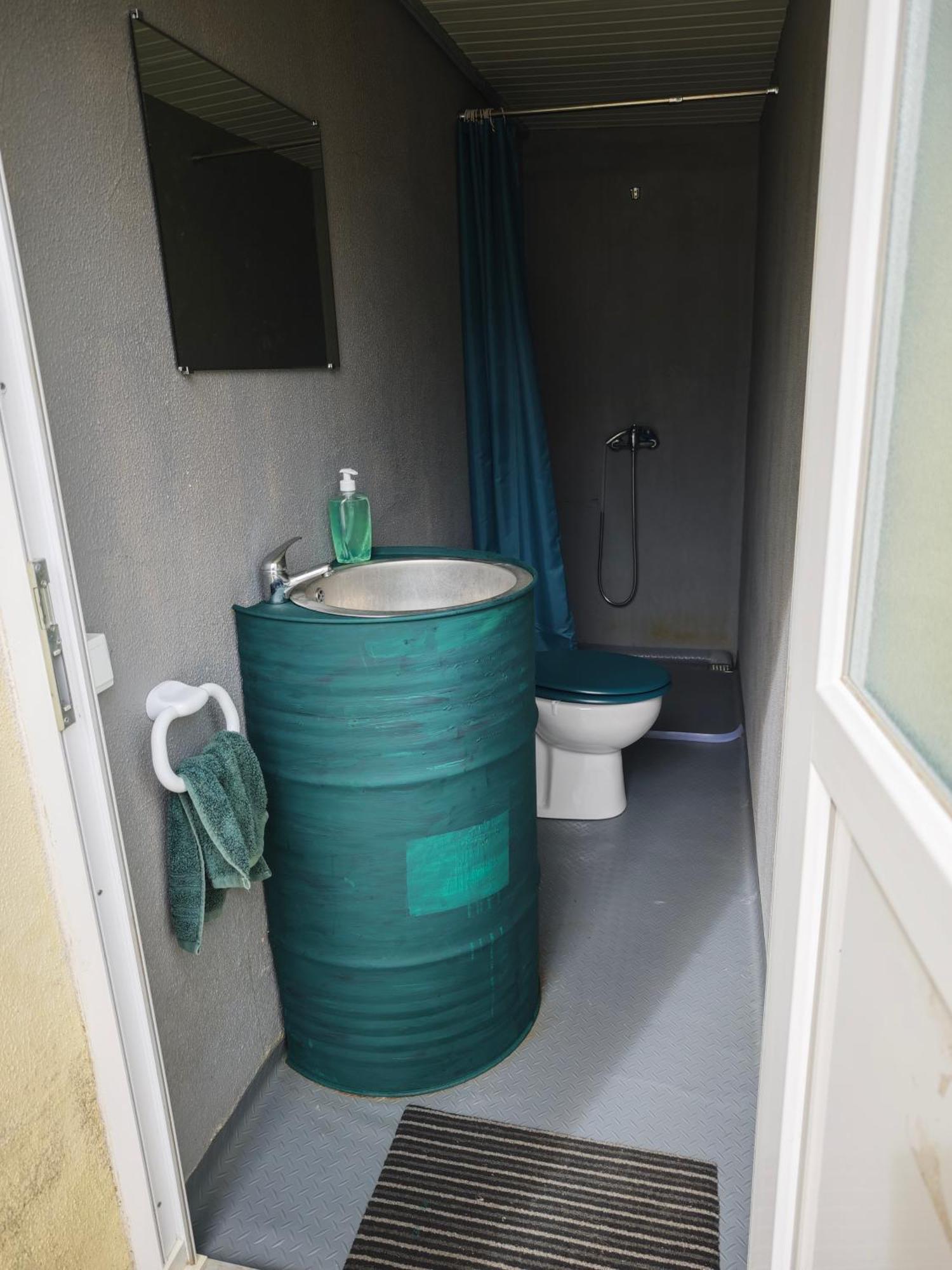 Garage4Me Pool Opcional Hotell Esmoriz Eksteriør bilde